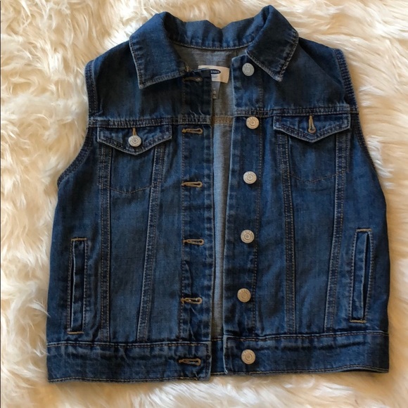 Old Navy Other - Excellent condition girls jean vest